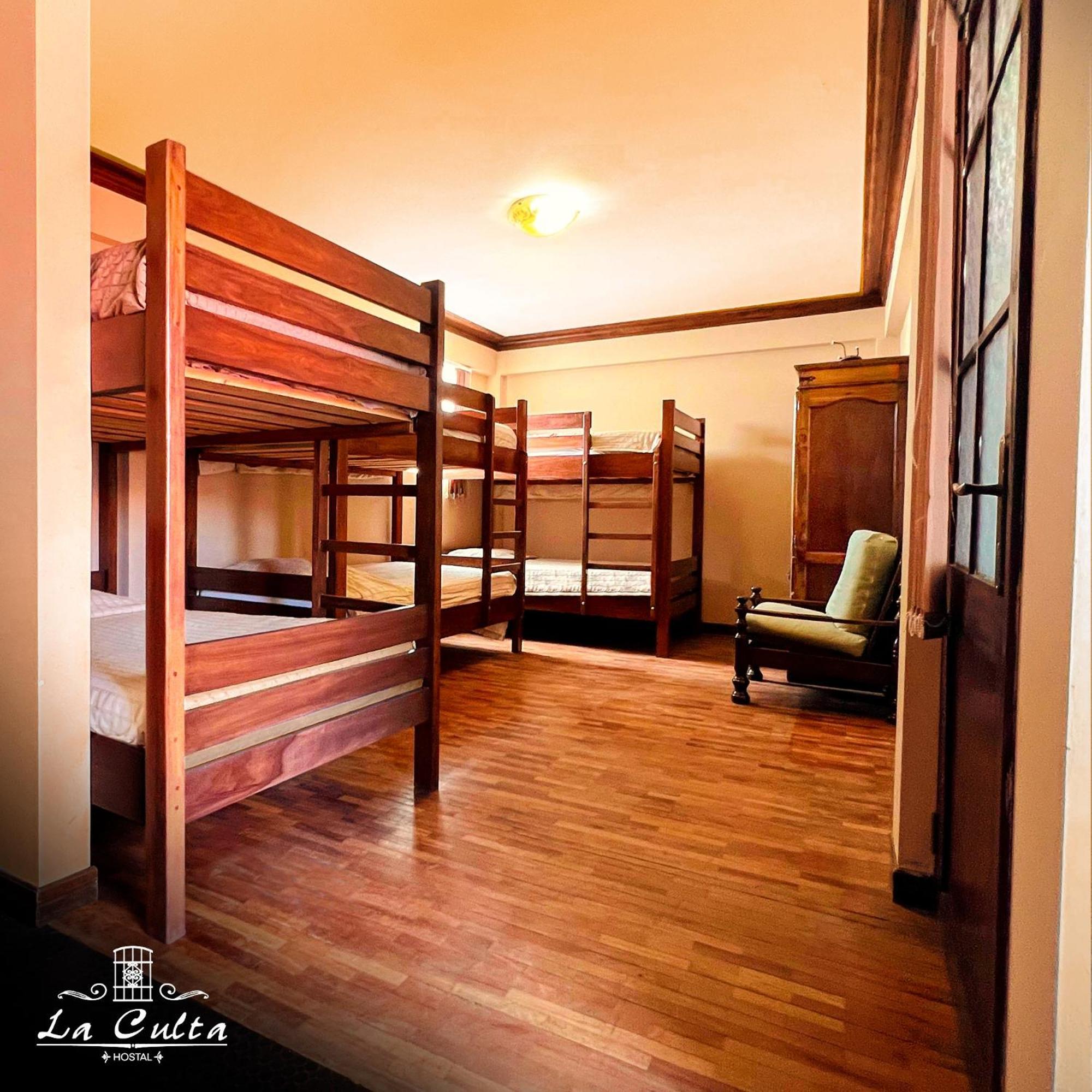 La Culta Centro Cultural Y Hostal Sucre Eksteriør billede