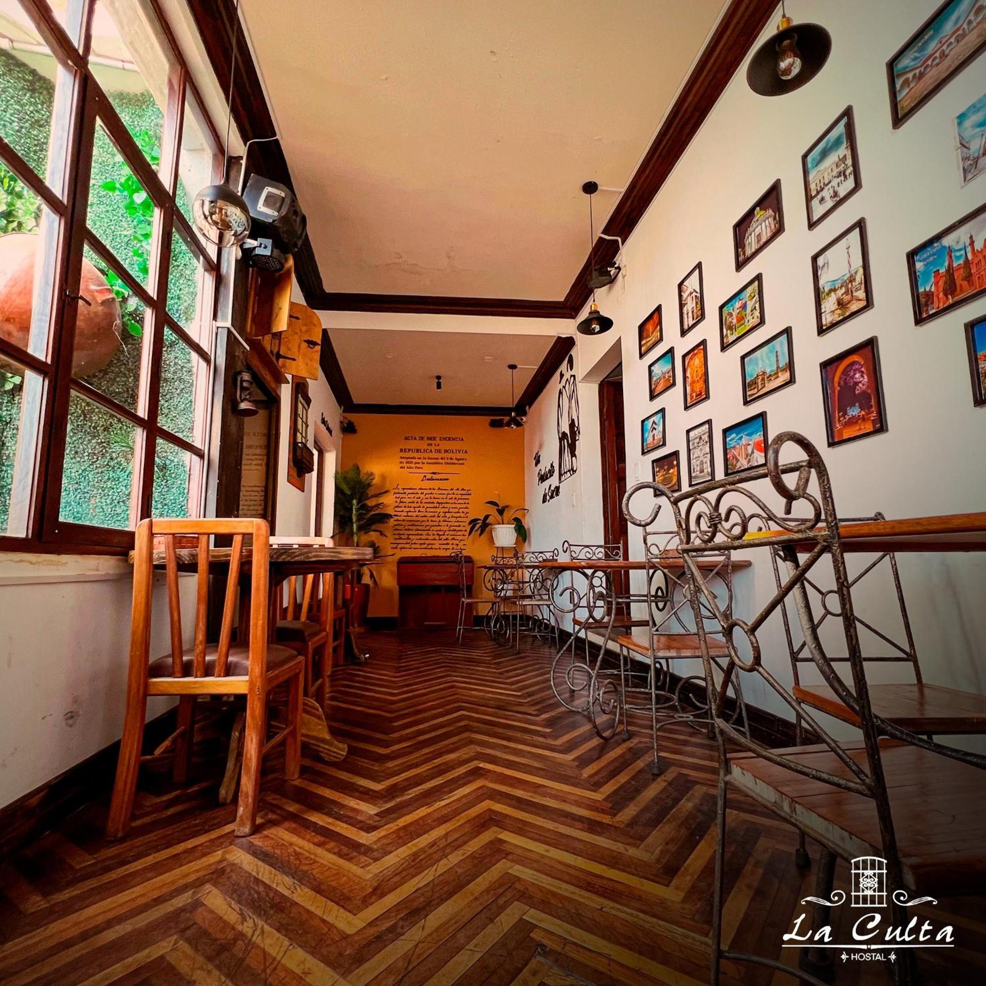 La Culta Centro Cultural Y Hostal Sucre Eksteriør billede