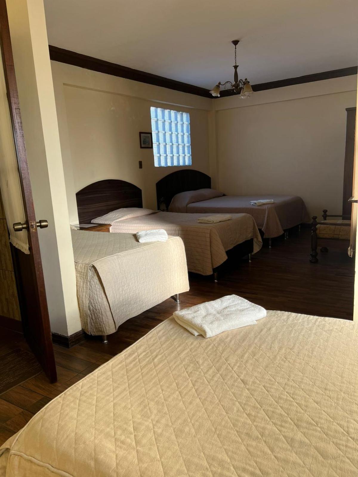 La Culta Centro Cultural Y Hostal Sucre Eksteriør billede